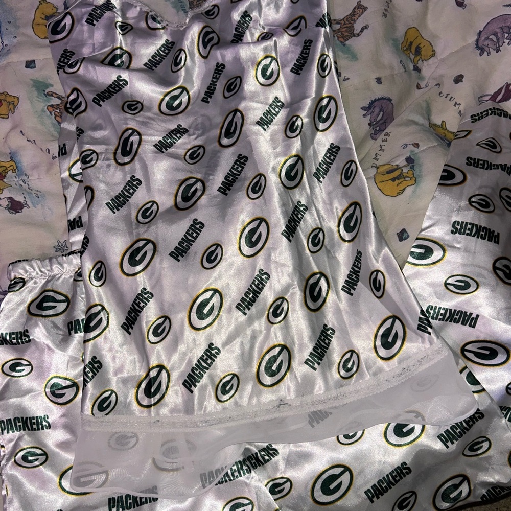 Vintage Green Bay Packers Satin Sleepwear Women’s Medium